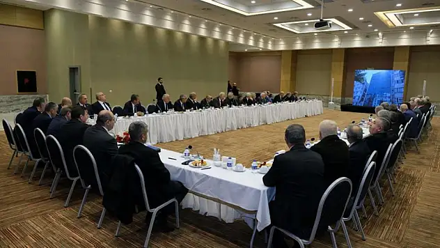 Genel Başkanı Yiğiner'den esnaf ziyareti