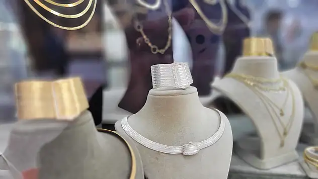 Gümüş, altına alternatif yatırım aracı oldu