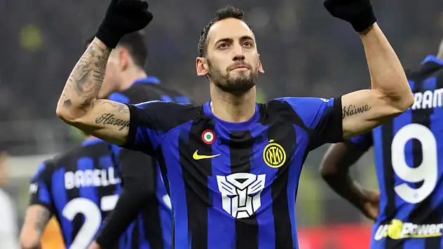 Hakan Çalhanoğlu: 'Gelecek ne getirir göreceğiz'