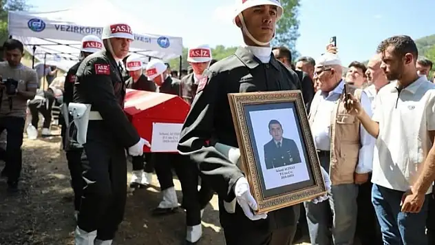 Hayatını kaybeden uzman çavuş, Samsun'da toprağa verildi