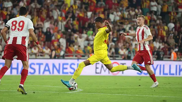 Hazırlık maçlarında göz doldurdu