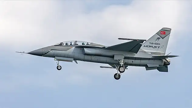 HÜRJET'te Seri Üretim Hızlanıyor