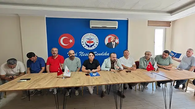 Hürriyet Sağlık-Sen'den hükümete sert tepki: 'Hak yoksa huzur yok'