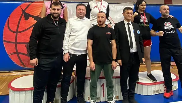 İlkadım Belediyespor'dan iki branşta gurur
