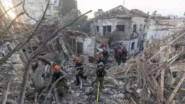 İsrail enkaza döndü