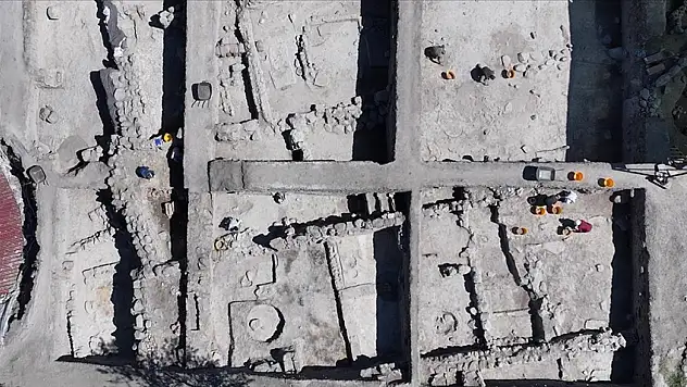 İzler gün yüzüne çıkıyor