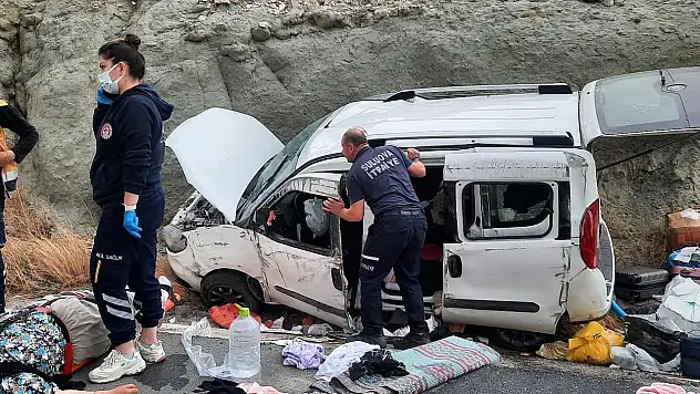 Amasya yolunda kaza: 4 yaralı