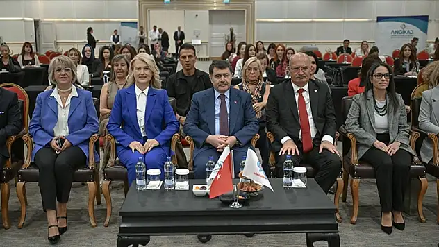 Kadın girişimciler ve yeni mezun gençler teknolojik dönüşüme imza atacak