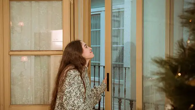 Katlanır Kapı Sistemleri: Evinize Şıklık Ve Fonksiyonellik Katın