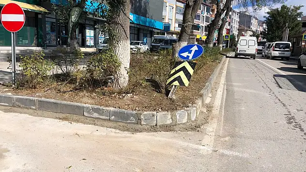 Kavak'ta kaldırım onarım çalışmaları sürüyor