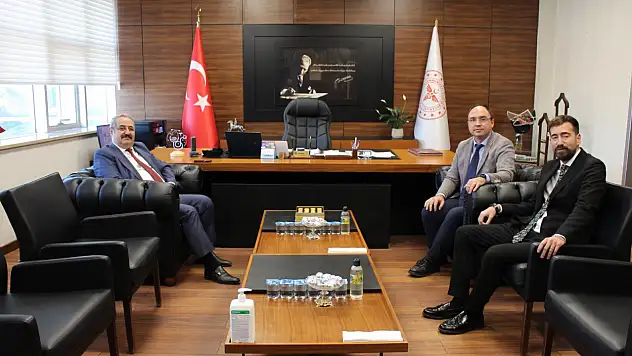 Kaymakam Sağlam'dan, Özgen'e ziyaret