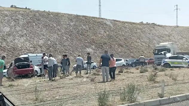 Kayseri'de feci kaza : 7 yaralı