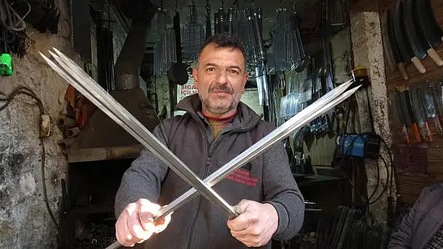 kebap şişlerini 15 ülkeye ihraç ediyor