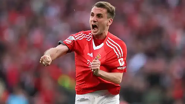 Kerem Aktürkoğlu tarihe geçti