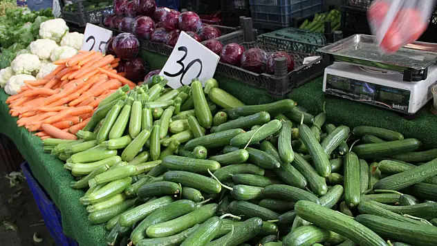 Kış Gelmesine Rağmen Pazarda Fiyatlar Düşüşte