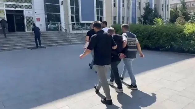 Komşusunu pompalı tüfekle öldüren zanlı tutuklandı