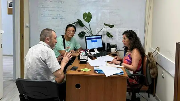 Konyaaltı Belediyesi'nden gençlere LGS tercih desteği