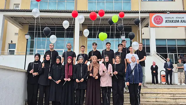 Liseli öğrencilerden Gazze Mesajı