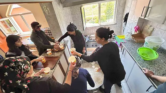 Lokma ve aşure ikramı yapıldı