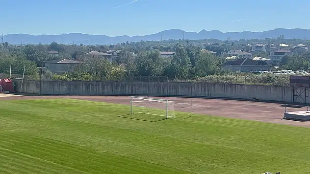 Maç Öncesi Statta Temizlik ve Bakım Çalışması