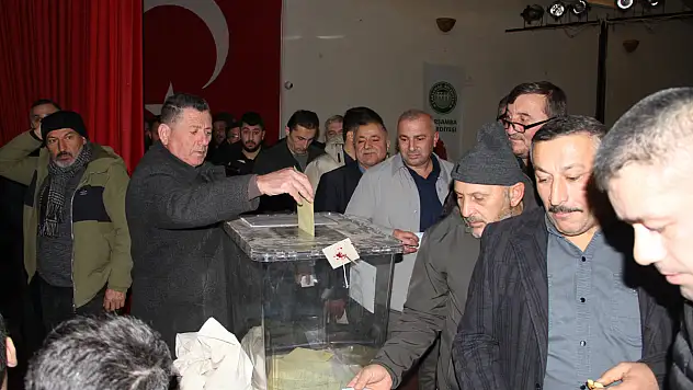 Madeni Sanatkarlar Odasında Dündar dönemi devam ediyor