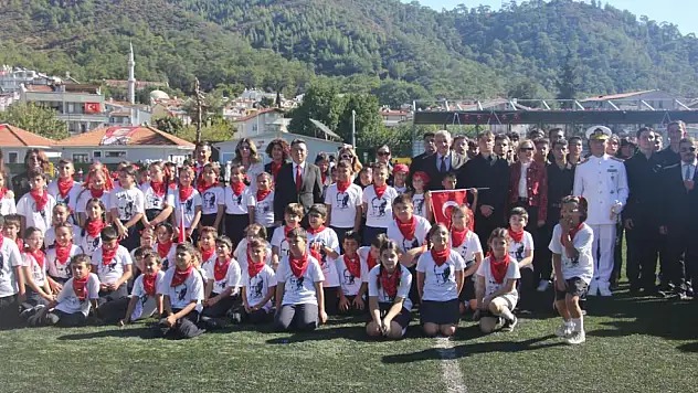 Marmaris'te 102. yılı