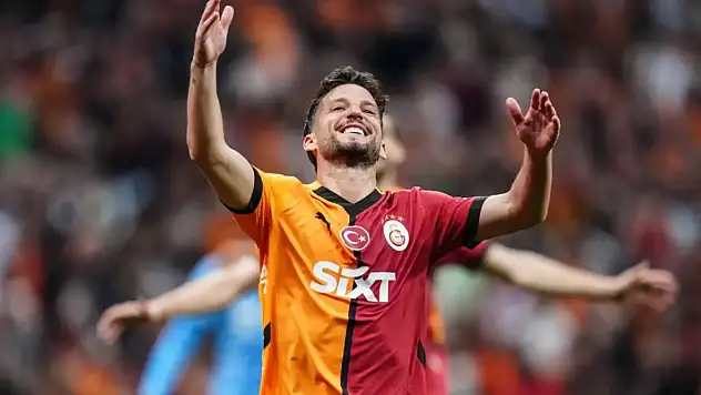 Mertens geri dönüyor