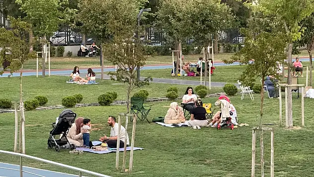 Mimar Sinan Parkı'na yoğun ilgi