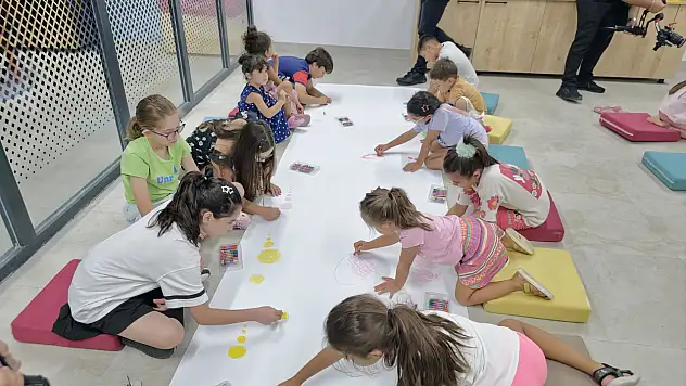 Minikler kitabın basım sürecini öğrendi