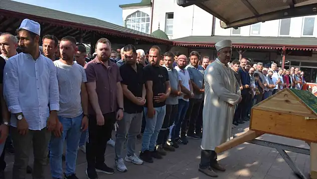 Motosiklet sürücüsü son yolculuğuna uğurlandı