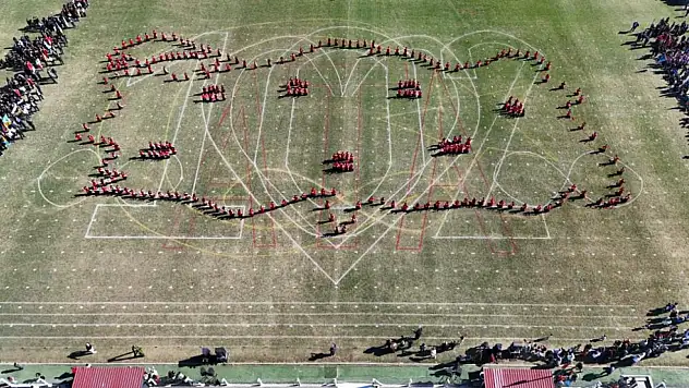 Nazilli'de düzenlenen törenlerle coşkulu bir şekilde kutlandı
