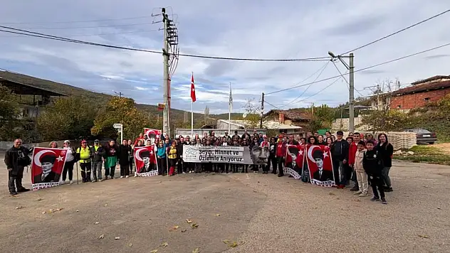 Nilüferliler, Ata'yı Mysia Yolları'nda andı