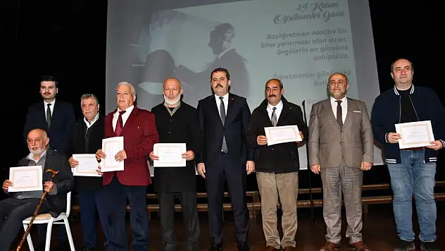 Öğretmenler Günü kutlanıyor