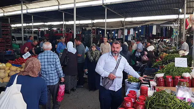 Okul Tatili Pazara da Uğradı!