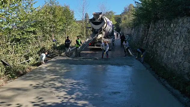 Ordu'da beton yol seferberliği sürüyor