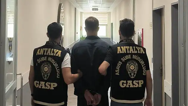 Oyuncak tabanca ile soygun