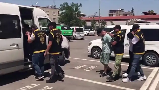 'Parola Vatan' diyerek 6 milyon TL'lik vurgun yaptı