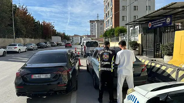 Pendik'te makas atan sürücüye para cezası