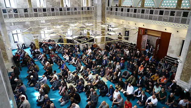 Ramazan ve Kurban Bayramı Tatilleri Ne Zaman Başlıyor ve Bitiyor? İşte Tarihleriyle Dini Bayramlar!