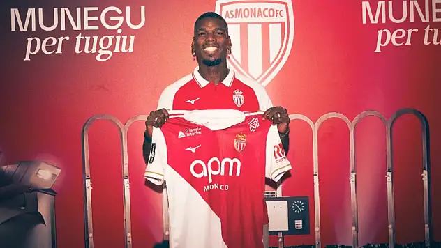 Resmen sözleşme imzaladı