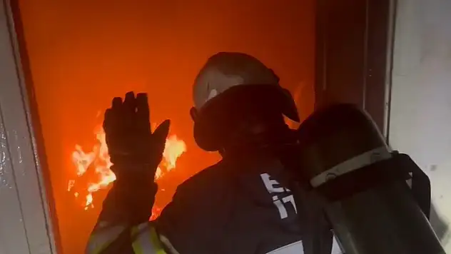 Sabah Namazına Kalktılar, Evlerini Yanarken Gördüler