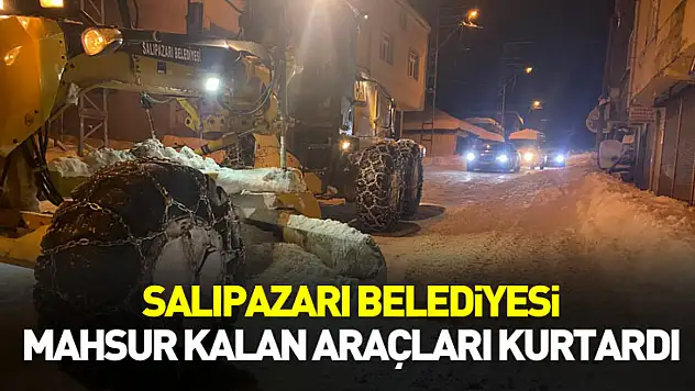 Salıpazarı Belediyesi mahsur kalan araçları kurtardı