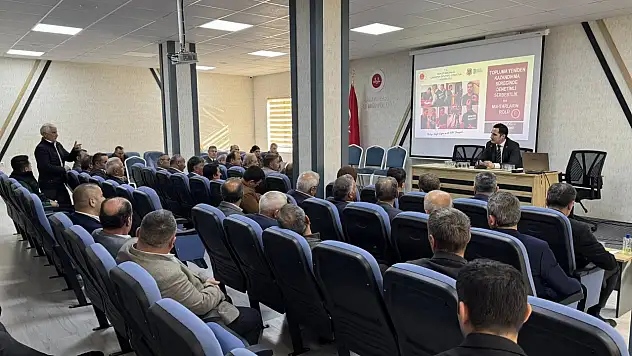 Salıpazarı'nda Muhtarlarla İstişare Toplantısı