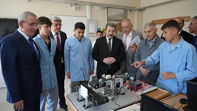 Samsun'da binlerce öğrencinin karne heyecanı