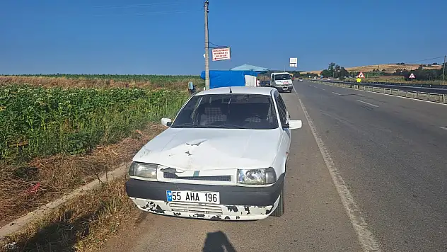 Samsun'da iki otomobil çarpıştı