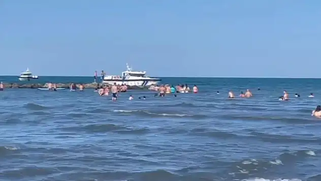 Samsun'da Karadeniz'de Boğulma Tehlikesi