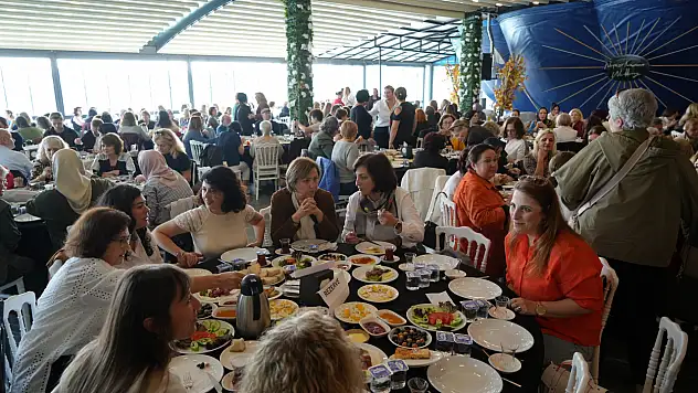 Samsun'da Lösemili Çocuklar İçin Kahvaltı Etkinliği Düzenlendi