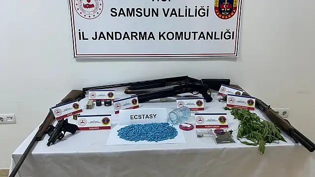 Samsun'da Şok Baskın: Uyuşturucu ve Silahlar Ortaya Çıktı!