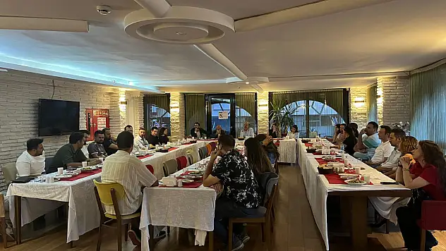 Samsun'da sosyal medya içerik üreticileriyle toplantı