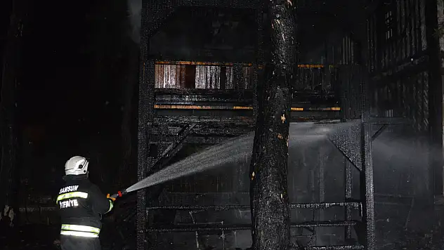 Samsun'da Tarihi Konakta Üzücü Yangın